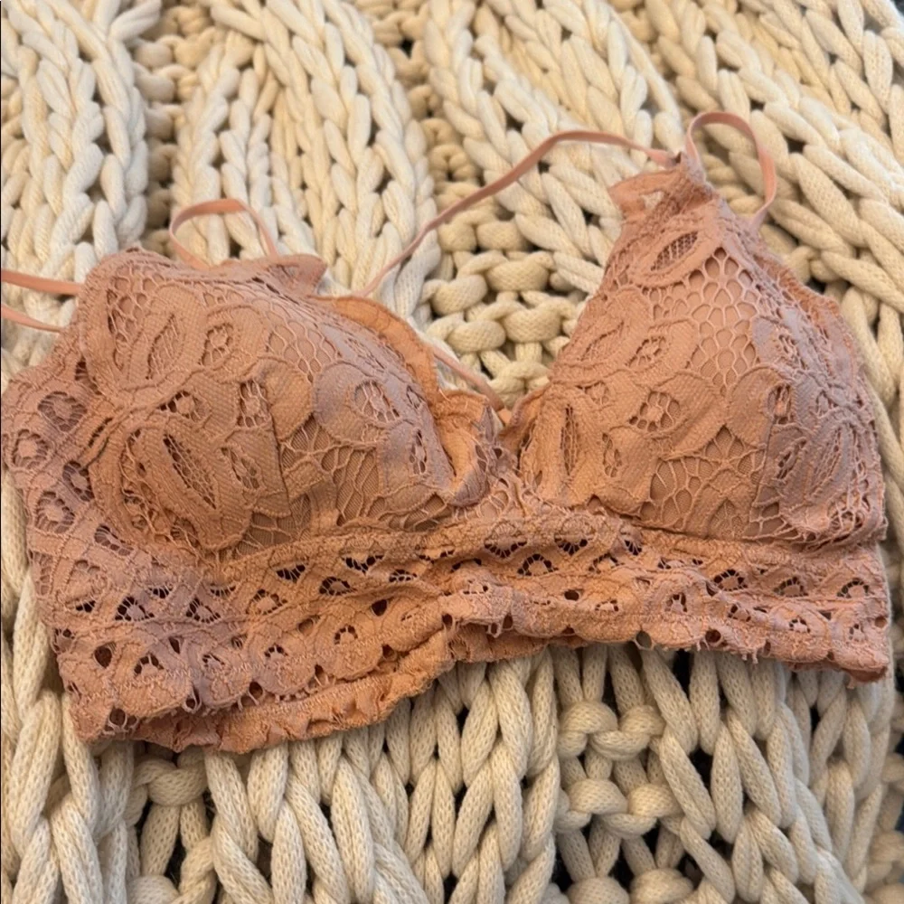 Lace Bralette in pink NWT